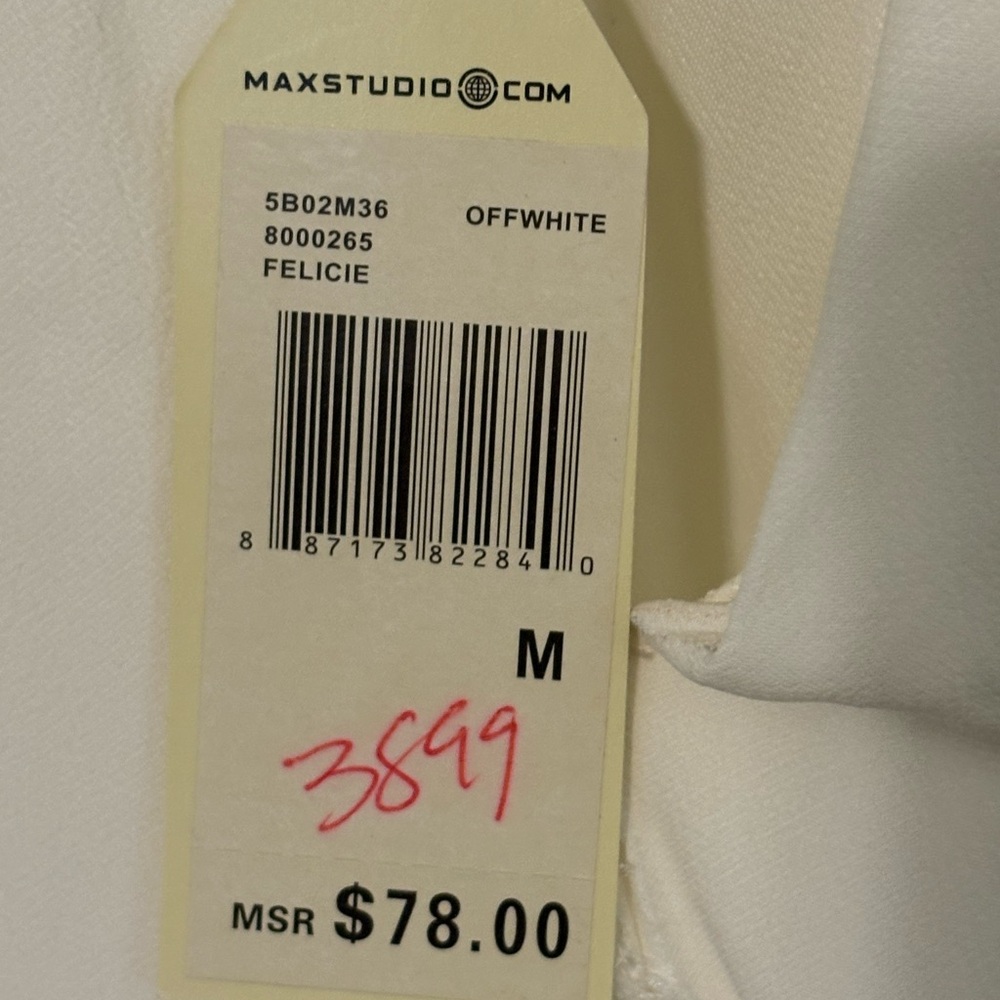 NWT Women’s Sophie Max White Top NWT! #gift - Picture 6 of 8